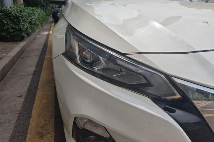 Used Nissan Teana 2020 Revised Version 2.0L XL Comfort Edition Right Front Headlight
