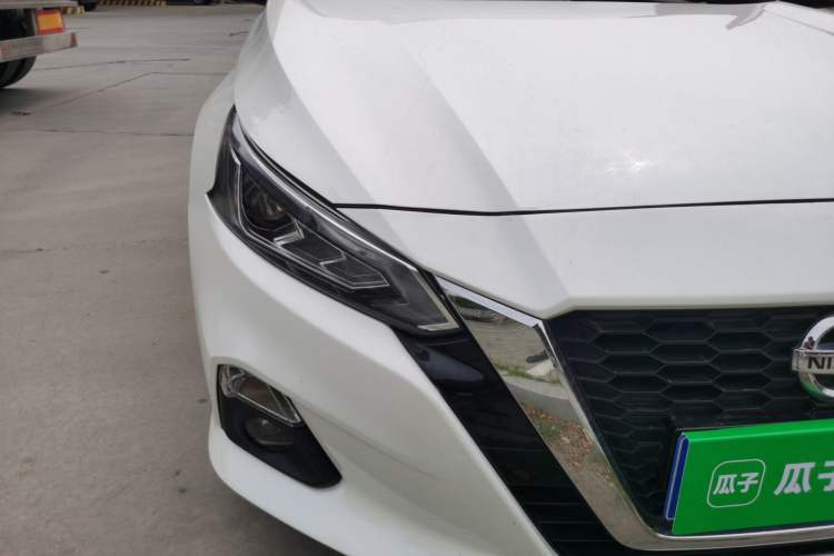 Used Nissan Teana 2020 Revised Version 2.0L XL Upper Smart Drive Edition Right Front Headlight