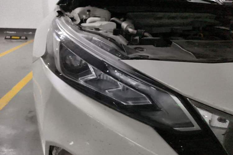 Used Nissan Teana 2020 2.0L XL Comfort Edition Right Front Headlight
