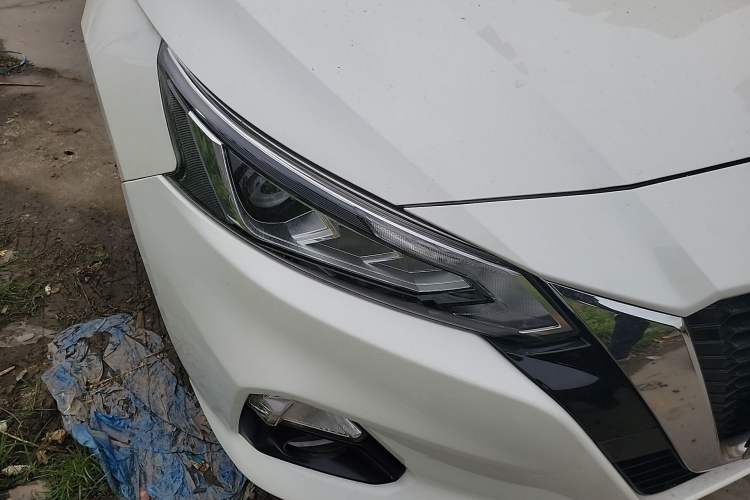 Used Nissan Teana 2020 Revised Version 2.0L XL Comfort Edition Right Front Headlight
