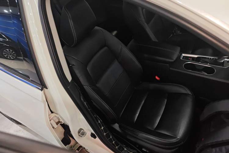 Used Nissan Teana 2020 2.0L XL Upper SmartDrive Version Right Front Seat