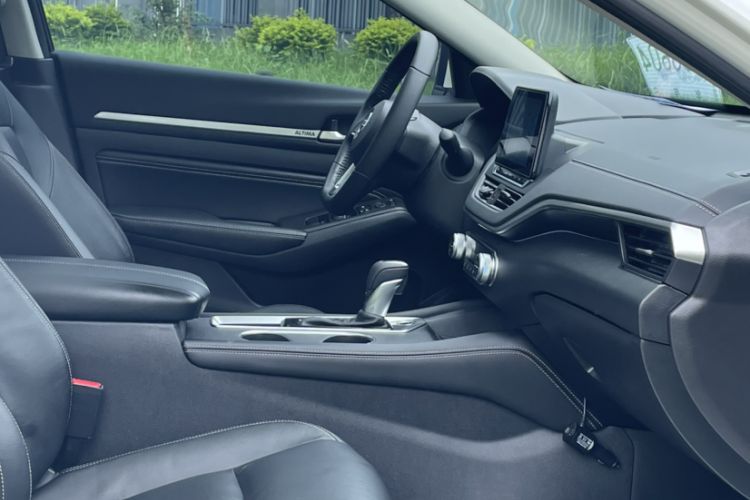 Used Nissan Teana 2020 2.0L XL Comfort Edition Right Front Seat