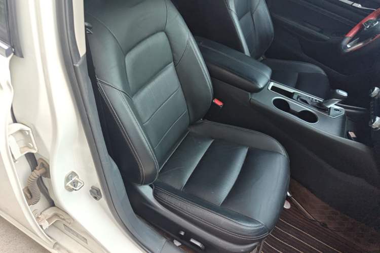 Used Nissan Teana 2020 2.0L XL Comfort Edition Right Front Seat