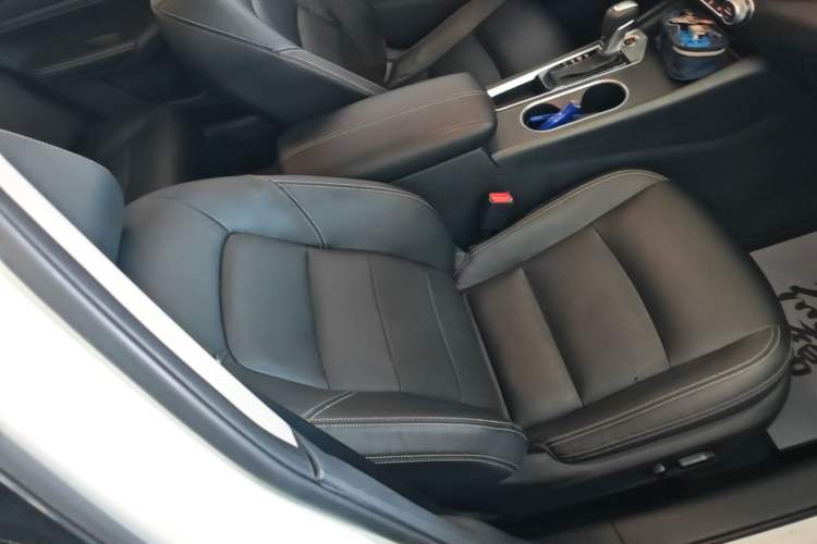 Used Nissan Teana 2020 2.0L XL Comfort Edition Right Front Seat