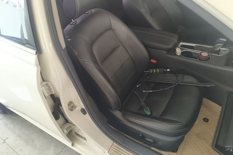 Used Nissan Teana 2020 2.0L XL Comfort Edition Right Front Seat