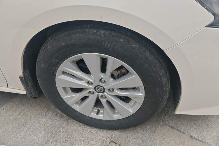 Used Nissan Teana 2020 2.0L XL Comfort Edition Right Front Wheel Hub