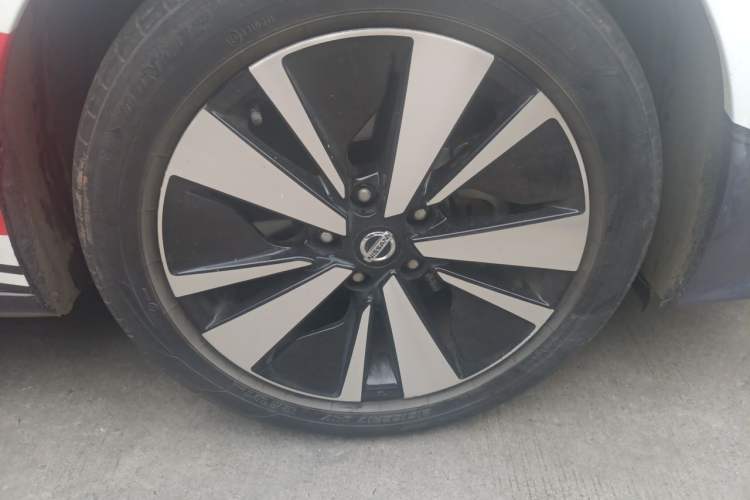 Used Nissan Teana 2020 2.0L XL Upper SmartDrive Version Right Front Wheel Hub