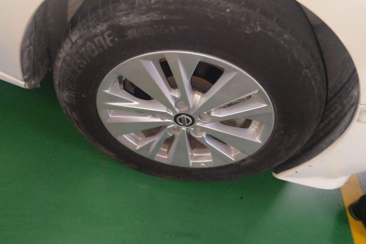 Used Nissan Teana 2020 2.0L XL Comfort Edition Right Front Wheel Hub