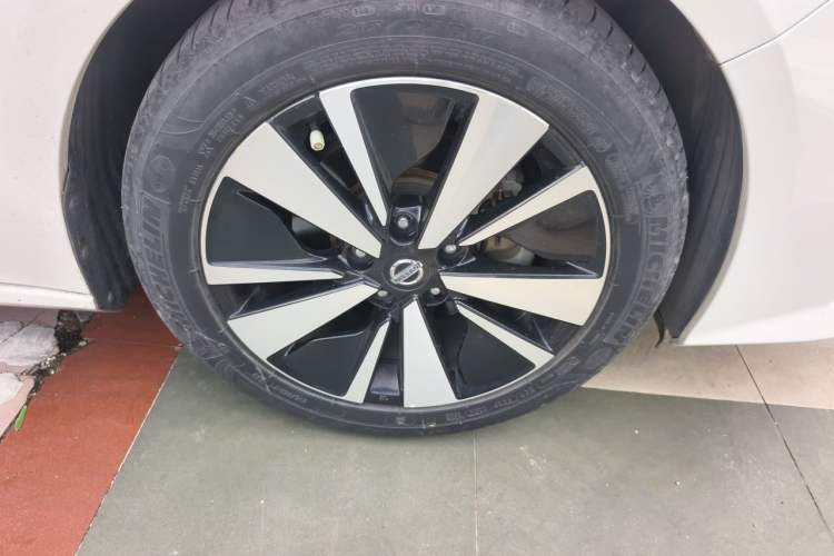 Used Nissan Teana 2020 2.0L XL Upper SmartDrive Version Right Front Wheel Hub