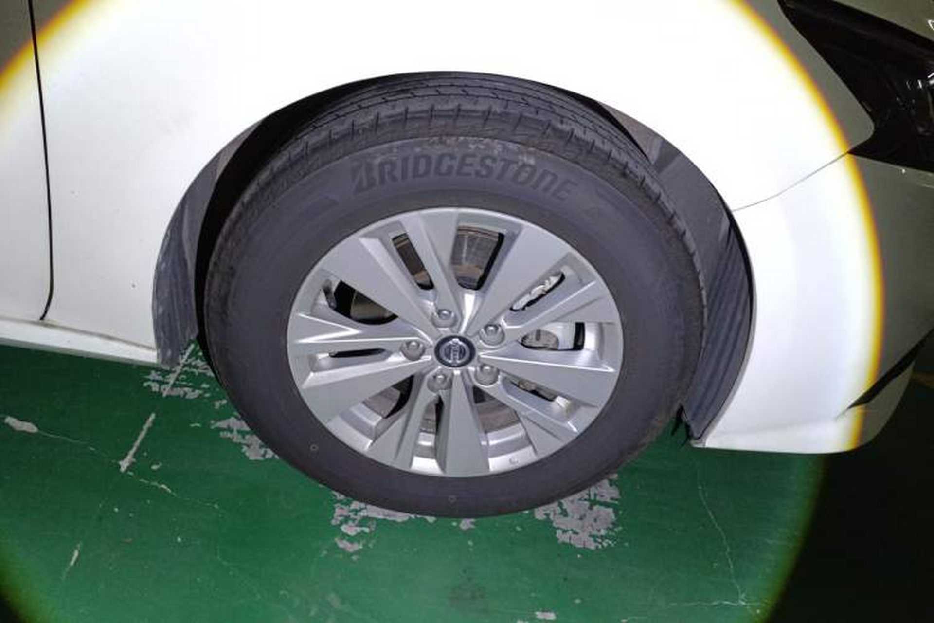 Used Nissan Teana 2020 2.0L XL Comfort Edition Right Front Wheel Hub