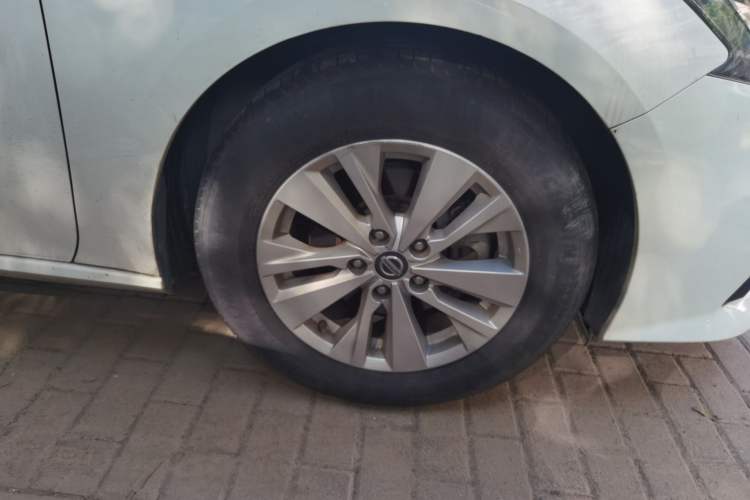 Used Nissan Teana 2020 2.0L XL Comfort Edition Right Front Wheel Hub