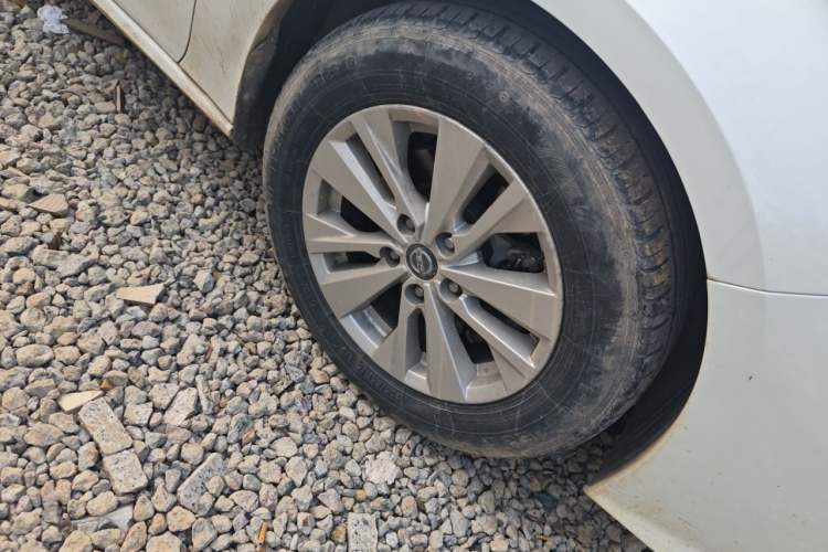 Used Nissan Teana 2020 2.0L XL Comfort Edition Right Front Wheel Hub