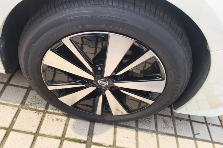 Used Nissan Teana 2020 2.0L XL Upper SmartDrive Version Right Front Wheel Hub