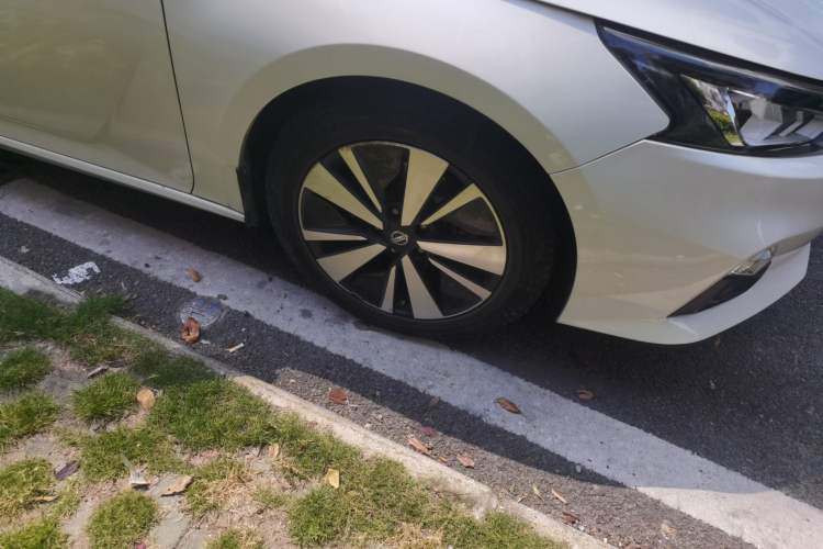 Used Nissan Teana 2020 Revised Version 2.0L XL Comfort Edition Right Front Wheel Hub