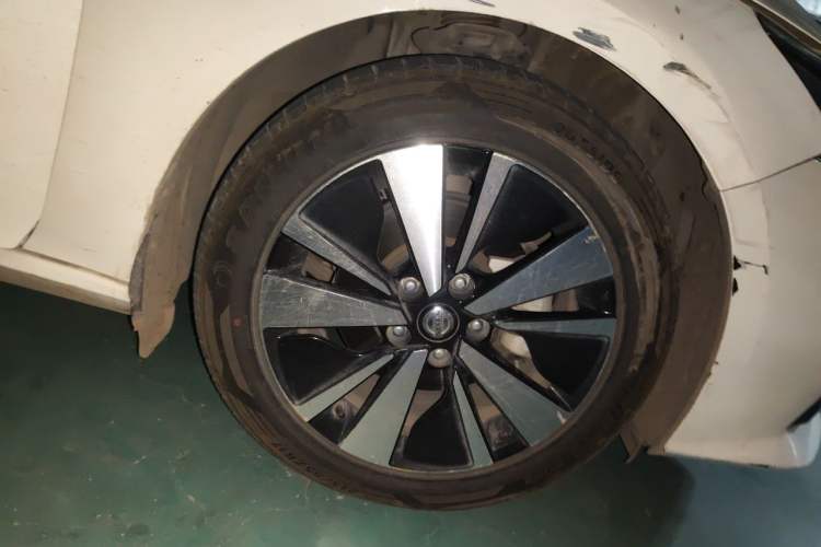 Used Nissan Teana 2020 2.0L XL Upper SmartDrive Version Right Front Wheel Hub
