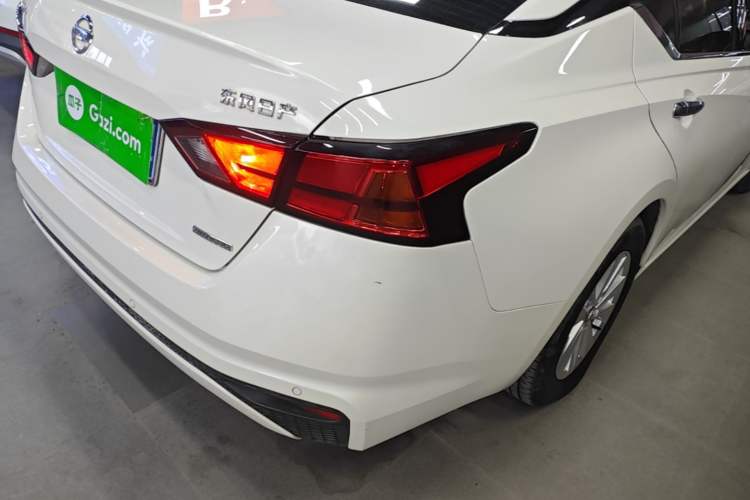 Used Nissan Teana 2020 2.0L XL Comfort Edition Right Rear Taillight