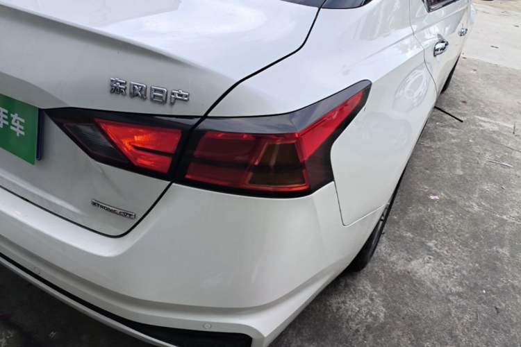Used Nissan Teana 2020 Revised Version 2.0L XL Comfort Edition Right Rear Taillight