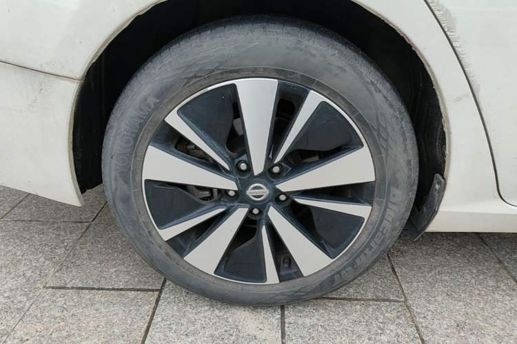 Used Nissan Teana 2020 Revised Version 2.0L XL Upper Smart Drive Edition Right Rear Wheel Hub