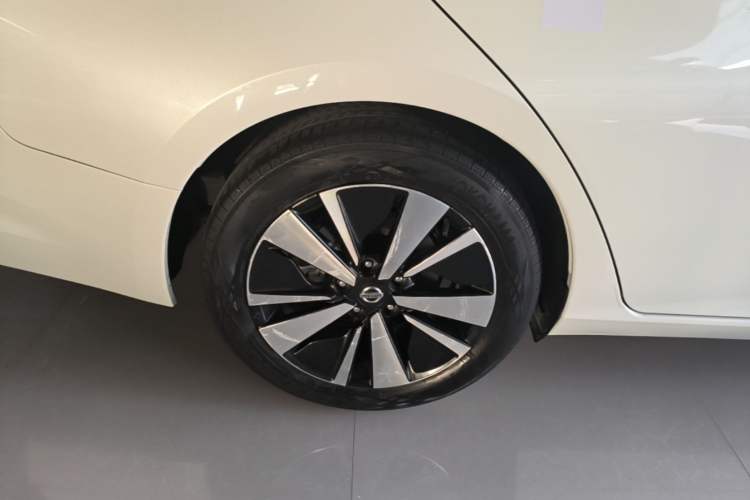 Used Nissan Teana 2020 Revised Version 2.0T XL Upper AD1 Smart Navigation Edition Right Rear Wheel Hub
