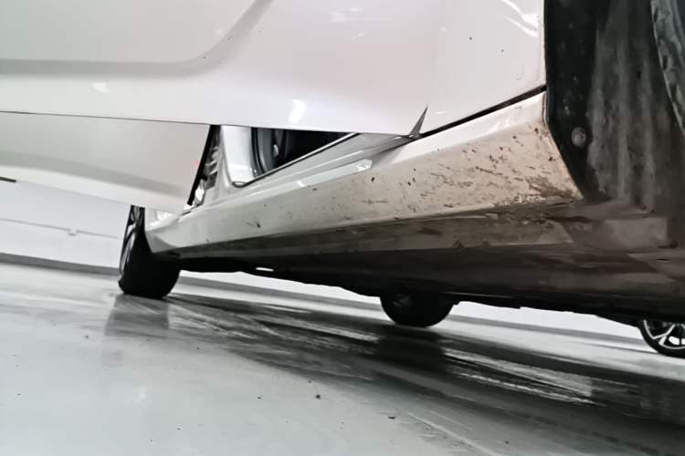Used Nissan Teana 2020 2.0L XL Upper SmartDrive Version Right Side Sill