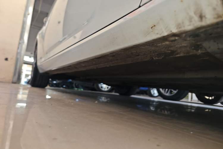 Used Nissan Teana 2020 2.0L XL Upper SmartDrive Version Right Side Sill