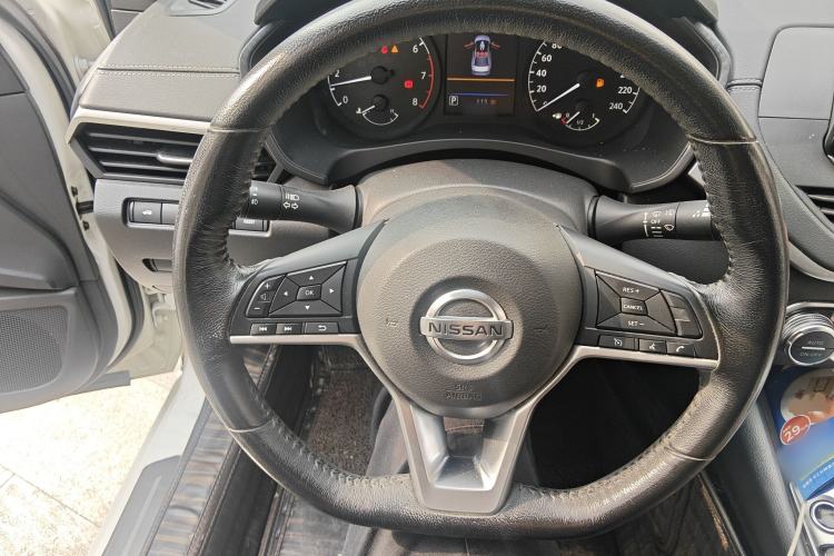 Used Nissan Teana 2020 2.0L XL Comfort Edition Steering Wheel