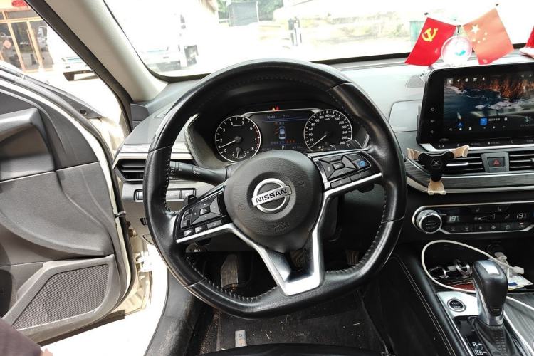 Used Nissan Teana 2020 Revised Version 2.0T XL Upper AD1 Smart Navigation Edition Steering Wheel