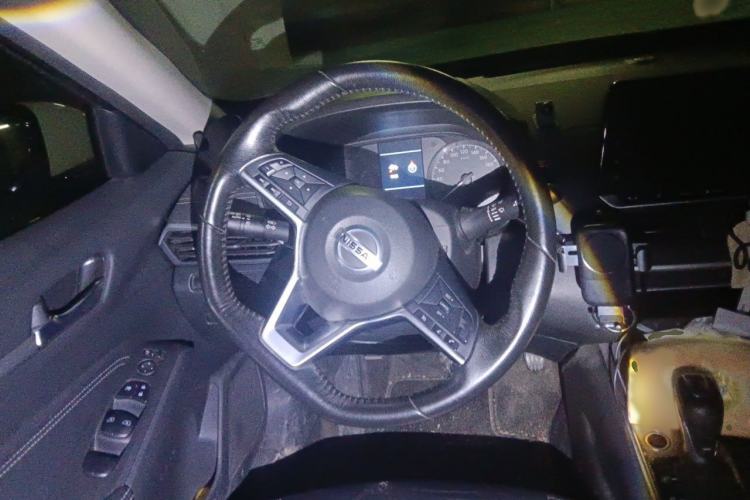 Used Nissan Teana 2020 2.0L XL Comfort Edition Steering Wheel