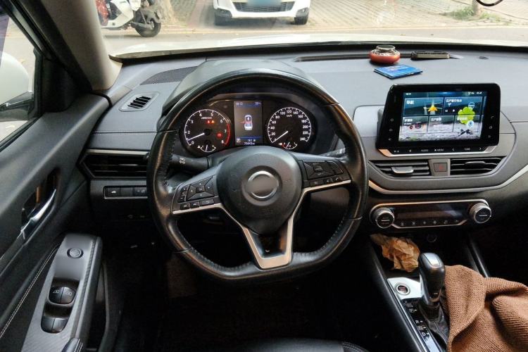 Used Nissan Teana 2020 2.0L XL Comfort Edition Steering Wheel