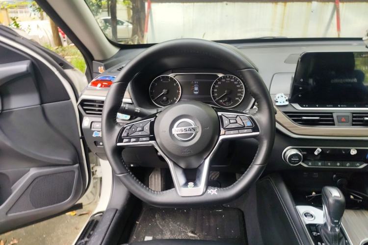 Used Nissan Teana 2020 Revised Version 2.0L XL Upper Smart Drive Edition Steering Wheel