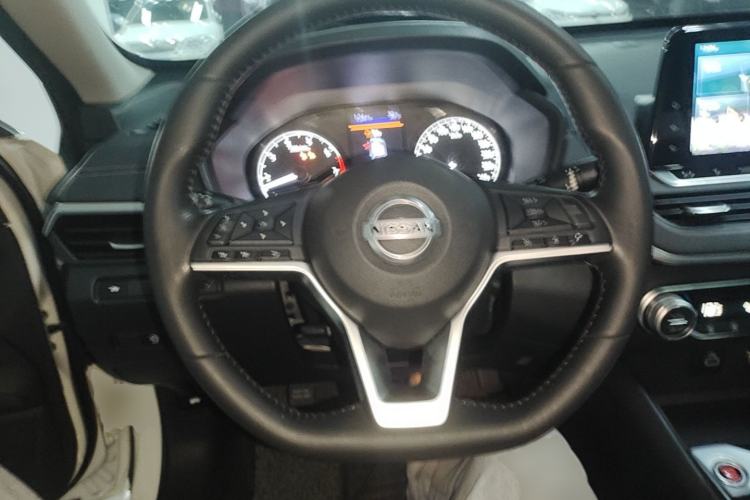 Used Nissan Teana 2020 2.0L XL Comfort Edition Steering Wheel
