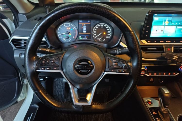 Used Nissan Teana 2020 Revised Version 2.0L XL Comfort Edition Steering Wheel