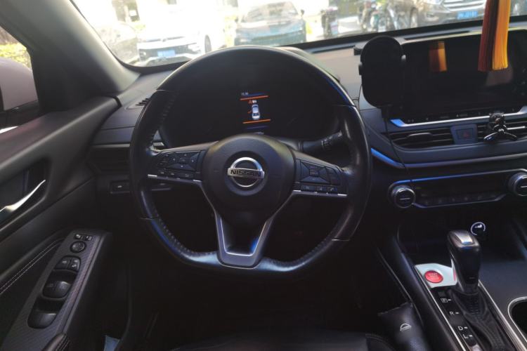 Used Nissan Teana 2020 2.0L XL Comfort Edition Steering Wheel