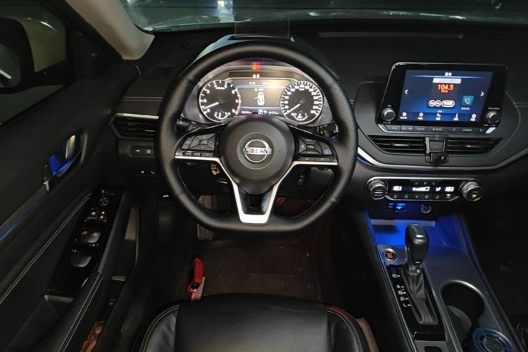 Used Nissan Teana 2020 Revised Version 2.0T XL Upper AD1 Smart Navigation Edition Steering Wheel