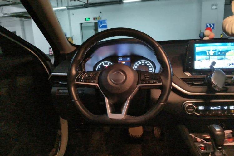 Used Nissan Teana 2020 2.0L XL Comfort Edition Steering Wheel