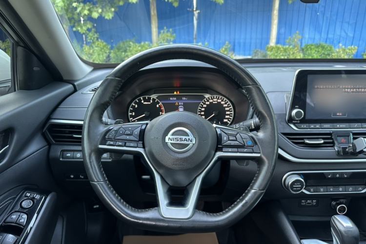 Used Nissan Teana 2020 Revised Version 2.0T XL Upper AD1 Smart Navigation Edition Steering Wheel