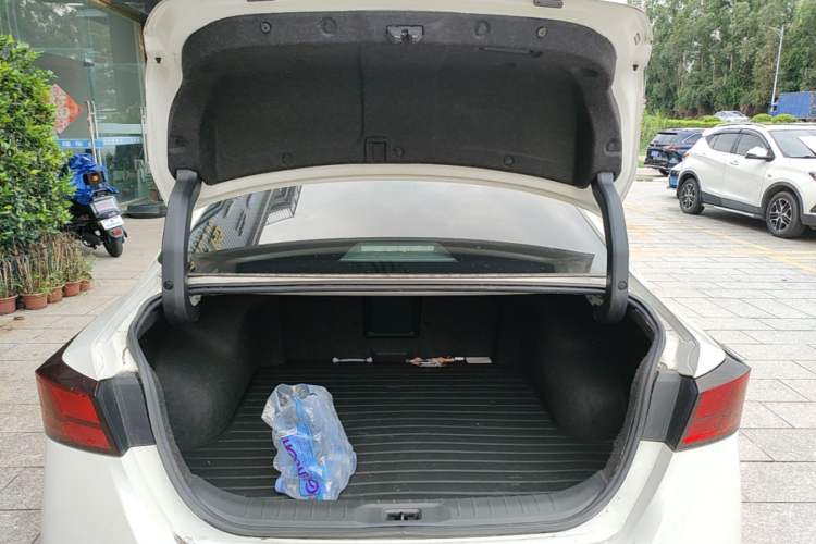 Used Nissan Teana 2020 Revised Version 2.0L XL Upper Smart Drive Edition Trunk