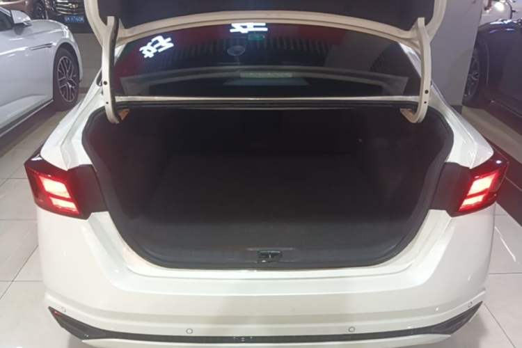 Used Nissan Teana 2020 2.0L XL Comfort Edition Trunk