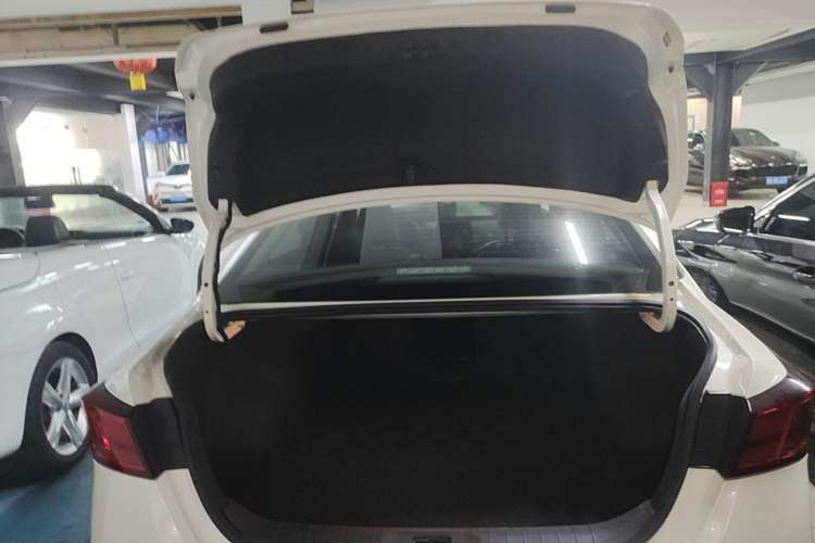 Used Nissan Teana 2020 2.0L XL Comfort Edition Trunk