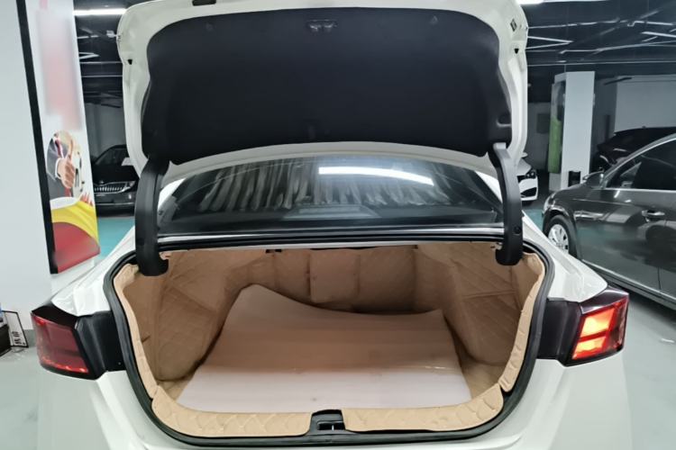Used Nissan Teana 2020 2.0L XL Upper SmartDrive Version Trunk