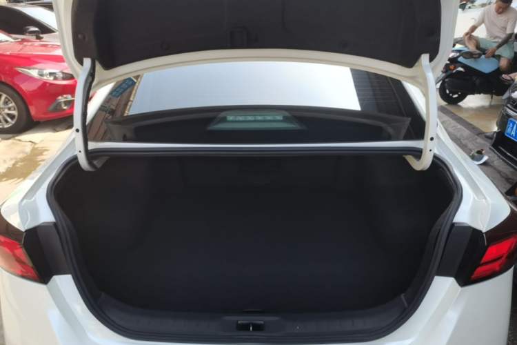Used Nissan Teana 2020 2.0L XL Comfort Edition Trunk