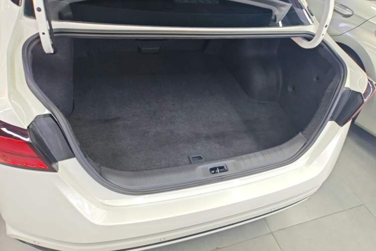 Used Nissan Teana 2020 2.0L XL Comfort Edition Trunk