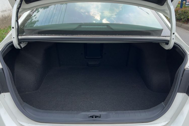 Used Nissan Teana 2020 2.0L XL Comfort Edition Trunk