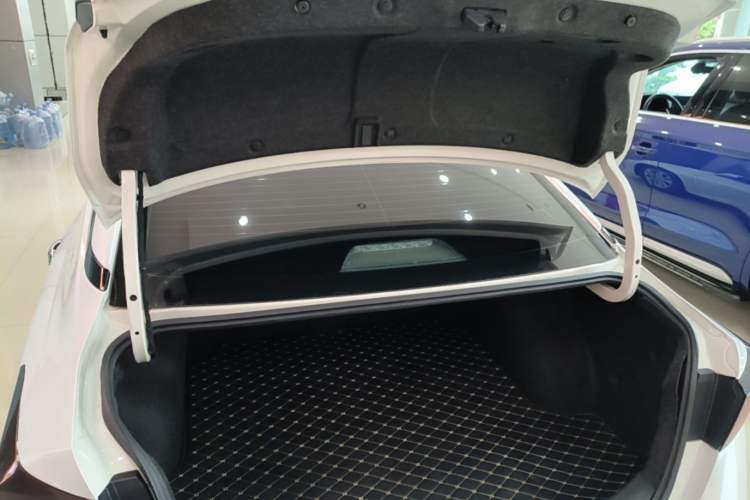 Used Nissan Teana 2020 2.0L XL Comfort Edition Trunk