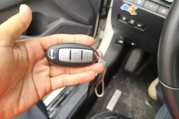 Used Nissan Teana 2020 Revised Version 2.0L XL Upper Smart Drive Edition Vehicle Key