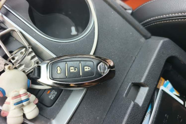 Used Nissan Teana 2020 Revised Version 2.0L XL Upper Smart Drive Edition Vehicle Key