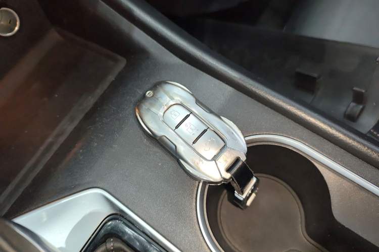 Used Nissan Teana 2020 Revised Version 2.0L XL Upper Smart Drive Edition Vehicle Key