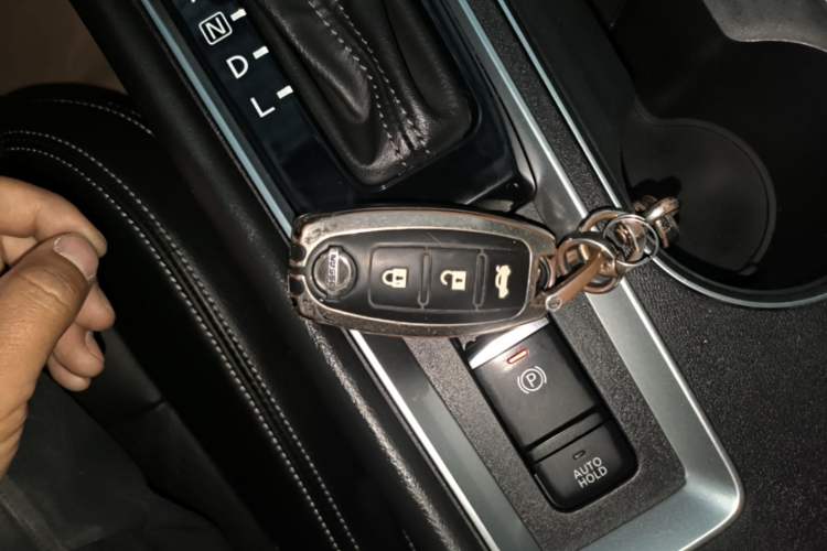 Used Nissan Teana 2020 Revised Version 2.0T XL Upper AD1 Smart Navigation Edition Vehicle Key