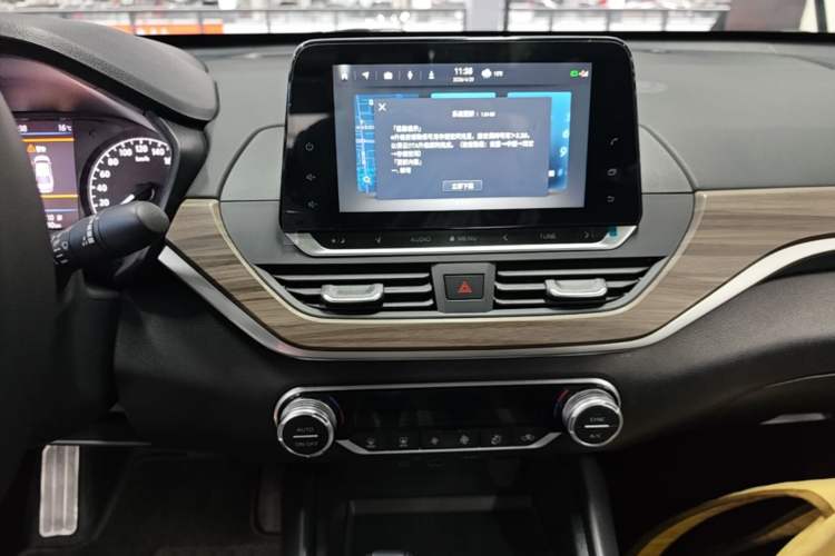 Used Nissan Teana 2021 2.0L XL Comfort Edition Audio And AC Panel