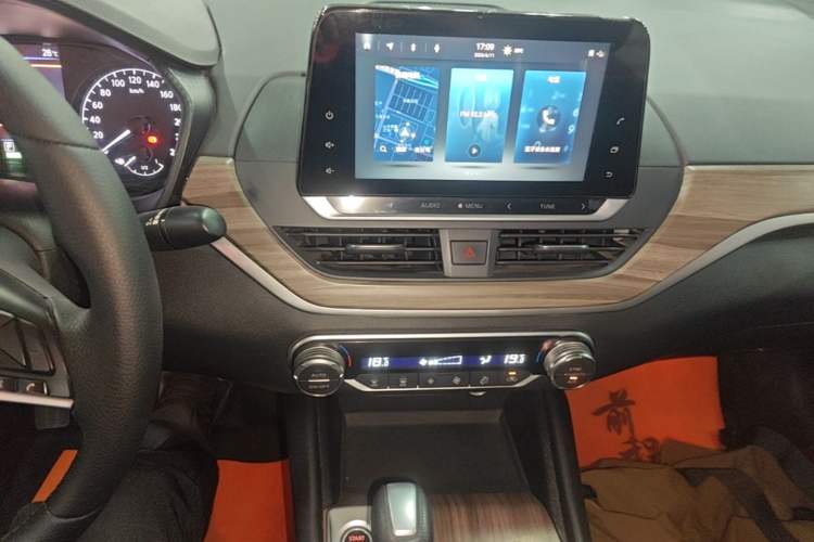 Used Nissan Teana 2021 2.0L XL Comfort Edition Audio And AC Panel